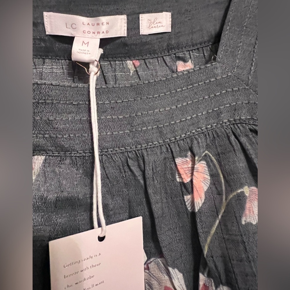LC Lauren Conrad Gray Distressed Floral Long Sleeve Top Size M - Picture 6 of 7